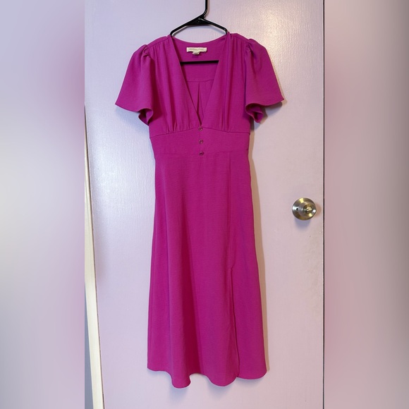 Monteau Los Angeles Midi Dress - Picture 3 of 9